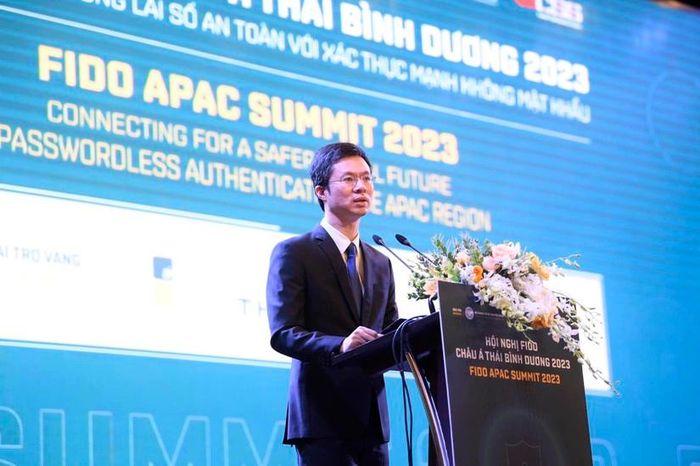 Ông Trần Đăng Khoa, Phó Cục trưởng Cục An toàn thông tin phát biểu tại Hội nghị FIDO khu vực châu Á - Thái Bình Dương 2023. Ảnh: VGP.