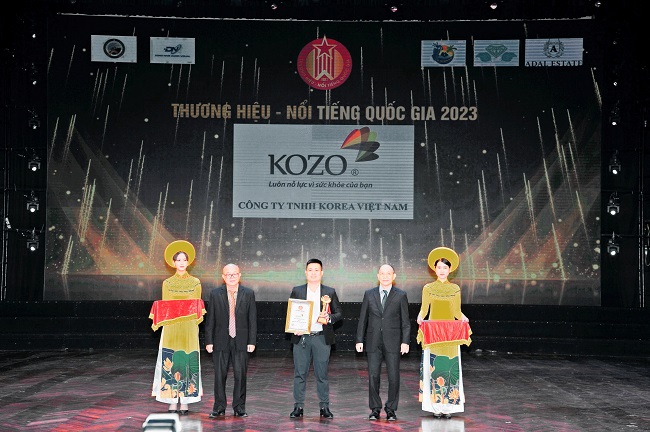 Dược phẩm Kozo vinh dự nhận giải thưởng Thương hiệu nổi tiếng quốc gia 2023