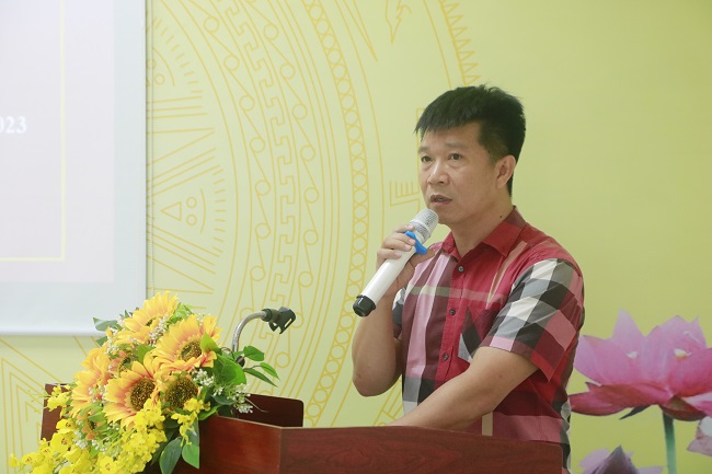 Đồng chí Nguyễn Văn Minh - Quận ủy viên - Bí thư Đảng uỷ phát biểu tại Hội nghị.