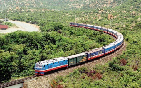 Planning research on the Lao Cai-Hanoi-Hai Phong-Quang Ninh railway route