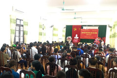Hòa Bình: Hơn 400 người được tư vấn việc làm, xuất khẩu lao động