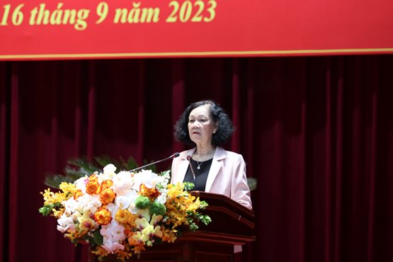 Bà Trương Thị Mai - Ủy viên Bộ Chính trị, Thường trực Ban Bí thư, Trưởng Ban Tổ chức Trung ương phát biểu chỉ đạo tại Hội nghị quán triệt, triển khai thực hiện Nghị quyết số 39 của Bộ Chính trị về “Xây dựng và phát triển tỉnh Nghệ An đến năm 2030, tầm nhìn đến năm 2045”