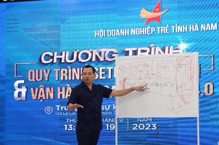 Ảnh minh họa ông Ngô Minh Tuấn - Chủ tịch Hội đồng quản trị Tập đoàn CEO Việt Nam Global, người đã có 20 năm kinh nghiệm thực tiễn trong kinh doanh, quản trị và vận hành doanh nghiệp.