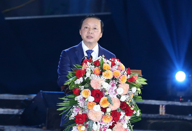 Vice-Prime Minister Tran Hong Ha stated that the development of tourism in Sapa leaves behind valuable lessons on cultural development as an integral part of the socioeconomic life of the people - Photo: VGP/MK.