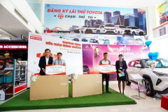 Toyota Bình Thuận ra mắt Yaris Cross 2023 và tặng quà tri ân  khách hàng