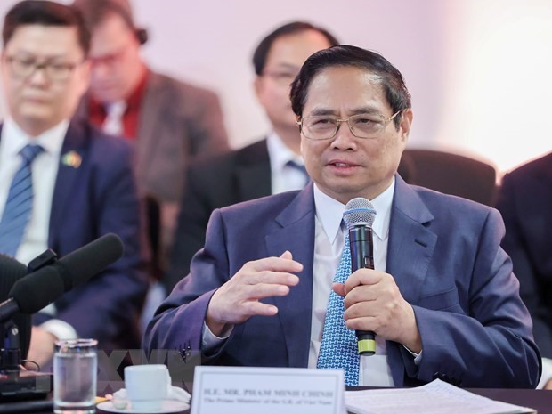 Prime Minister Pham Minh Chinh holds talks with Brazilian businesses. (Photo: Duong Giang/TTXVN).