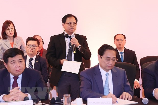 Mr. Tran Van Lat, Chairman of the Board of Directors, General Director of Loc Kim Chi Seafood Joint Stock Company, representative of Vietnamese businesses spoke. (Photo: Duong Giang/TTXVN).