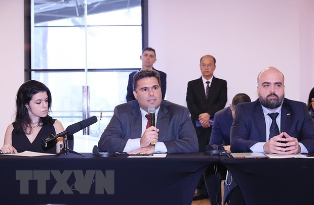 Brazilian business representatives spoke at the discussion. (Photo: Duong Giang/TTXVN)