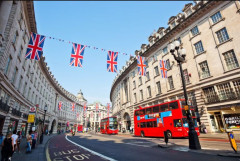 London đang "đuổi kịp" New York để trở thành điểm nóng tài chính toàn cầu hàng đầu