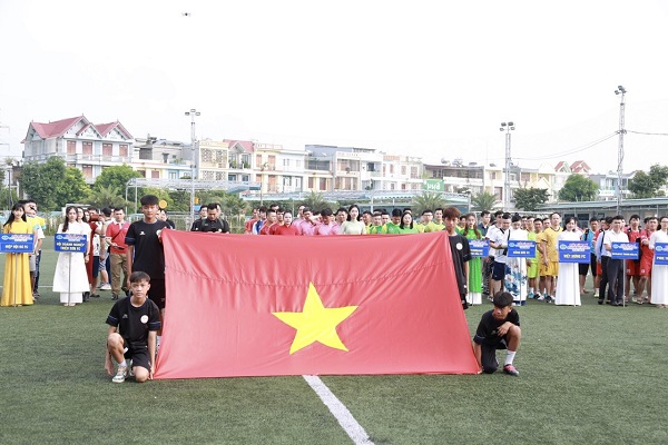 Khai mạc Giải bóng đá Hiệp hội DN tỉnh Thanh Hoá lần thứ nhất năm 2023