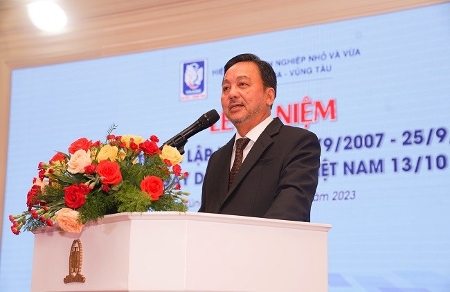 Mr. Pham Van Triem - Chairman of the Association of SMEs of BR-VT province spoke at the opening ceremony of the Celebration.