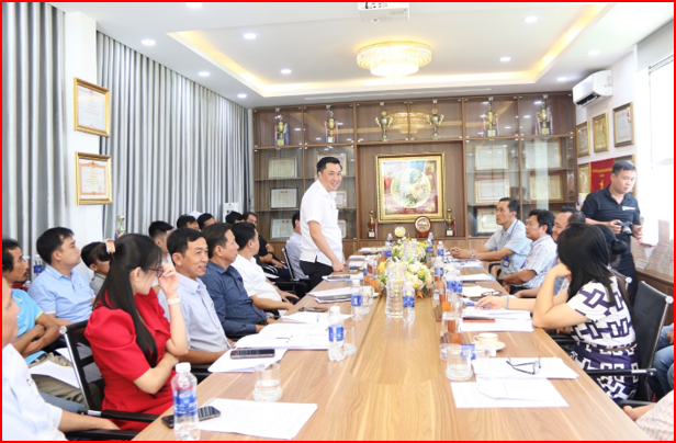 Ông Cao Văn Chóng - Phó Giám đốc Sở VHTTDL tỉnh Bình Dương phát biểu tại buổi làm việc