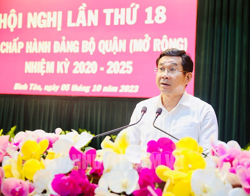 Đồng chí Dương Ngọc Hải- Uỷ viên Ban Thường vụ, Chủ nhiệm uỷ ban Kiểm tra Thành uỷ, phát biểu chỉ đạo tại Hội nghị