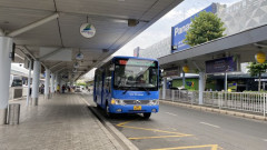 Đề xuất miễn chi phí ra vào sân bay Tân Sơn Nhất cho xe buýt