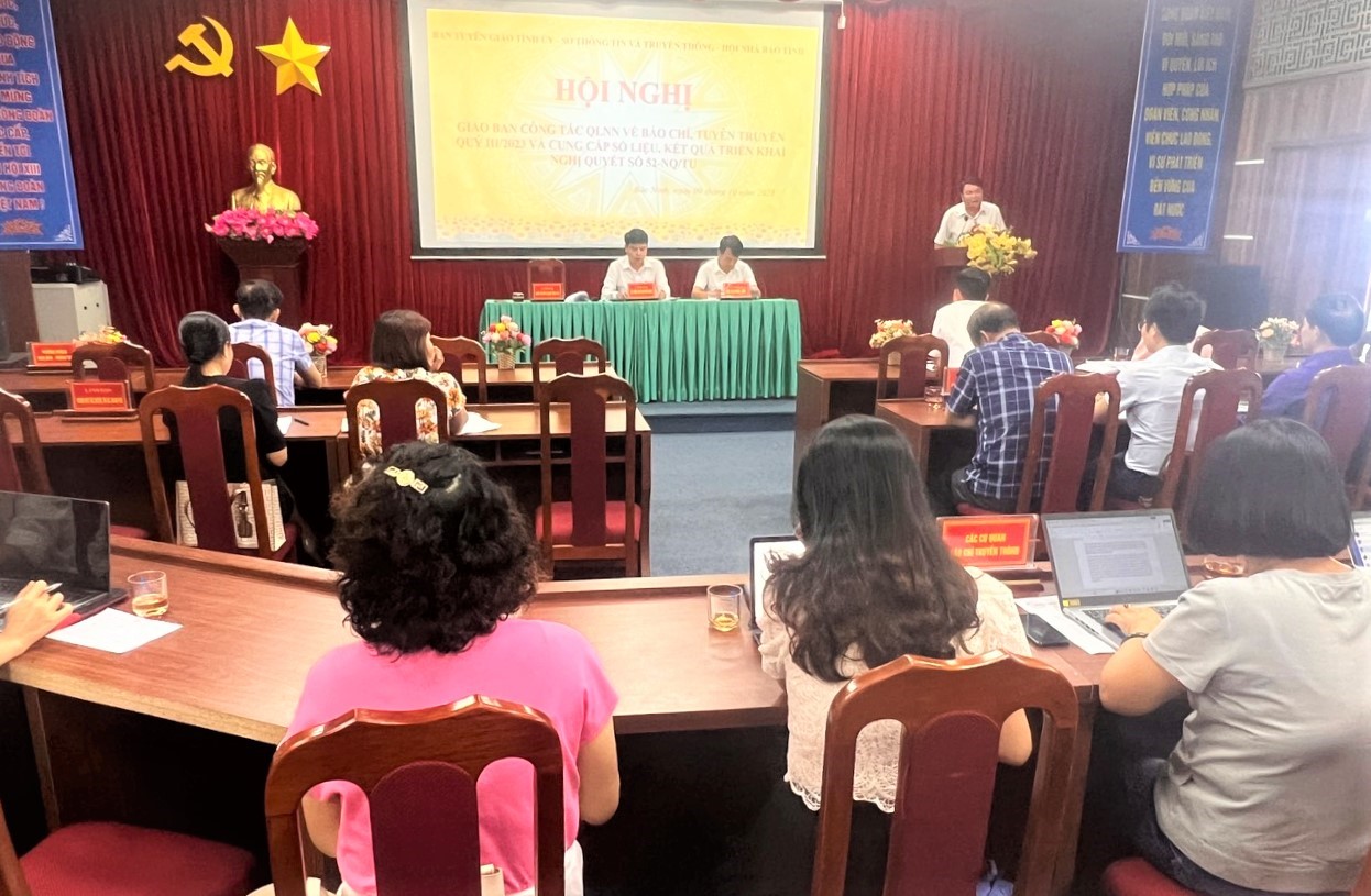 Representative of the Propaganda Department of Bac Ninh Provincial Party Committee spoke at the Conference.