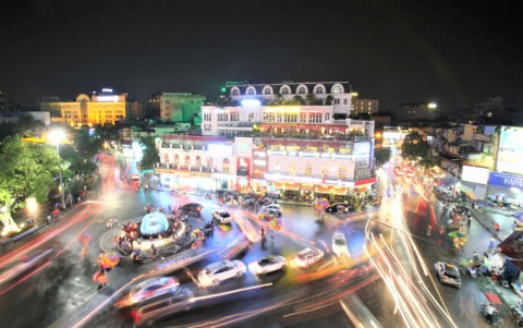 Hoan Kiem District Tourism Association was founded to promote tourism in the nation's capital.