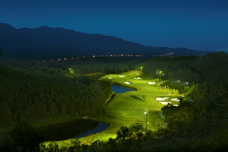 Hệ thống chiếu sáng ban đêm hiện đại của Ba Na Hills Golf Club