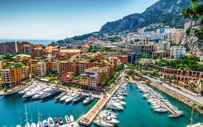 Monaco, quốc gia có số triệu phú và tỷ phú trên đầu người cao nhất thế giới đang là nước có mật độ khách du lịch cao nhất châu Âu
