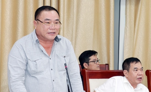 Đại diện Chi nhánh Công ty CP Danatol nêu kiến nghị tại Hội nghị giao ban với UBND tỉnh Nghệ An vào ngày 5/10/2023