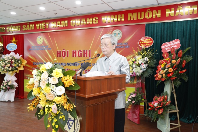 ông Nguyễn Hồng Quân - Chủ tịch Trung ương Hội GDCSSKCĐ Việt Nam phát biểu tại Hội nghị
