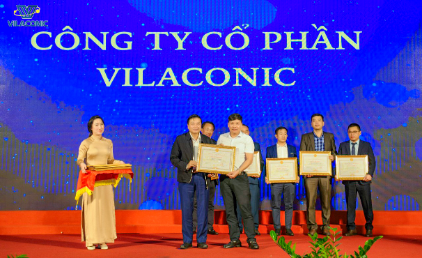 Công ty cổ phần Vilaconic được UBND tỉnh nghệ An khen thưởng là doanh nghiệp xuất khẩu có thành tích xuất sắc năm 2022.