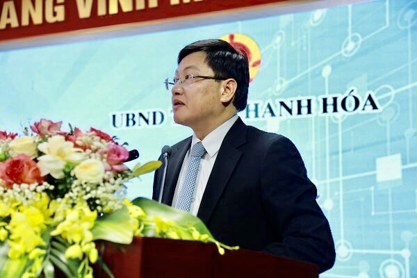 Ông Mai Xuân Liêm, Phó Chủ tịch UBND tỉnh, Phó Trưởng Ban thường trực Ban Chỉ đạo chuyển đổi số tỉnh Thanh Hóa phát biểu