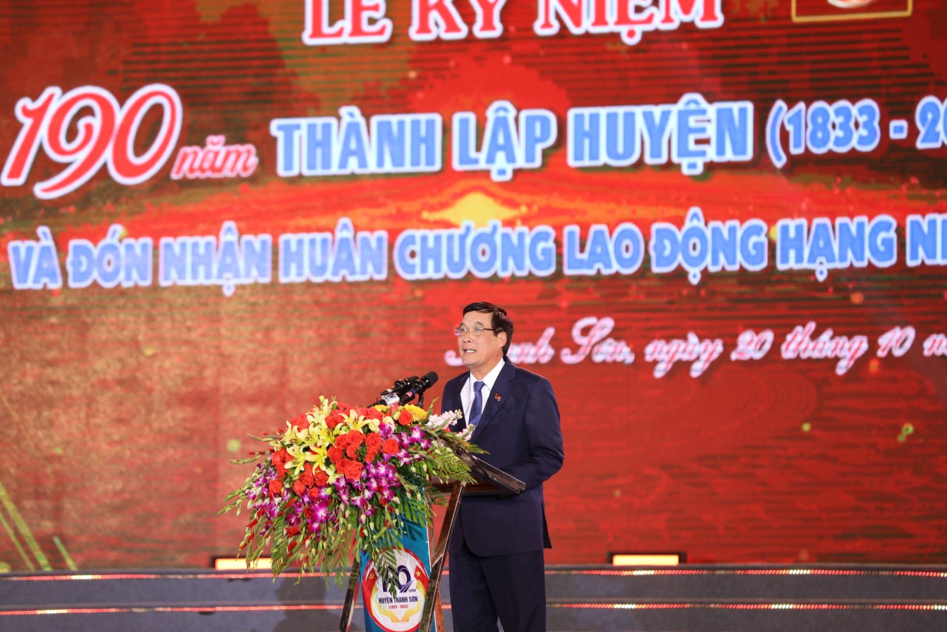 Bí thư Tỉnh ủy Bùi Minh Châu phát biểu tại buổi lễ