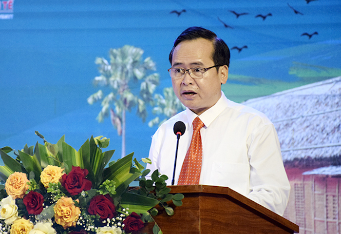Ông Nguyễn Hữu Minh - Giám đốc Trung tâm Xúc tiến Đầu tư, Thương mại và Du lịch tỉnh Nghệ An  phát biểu tại Hội nghị