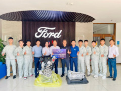 Ford Việt Nam trao tặng động cơ, hộp số cho nhiều trường đại học