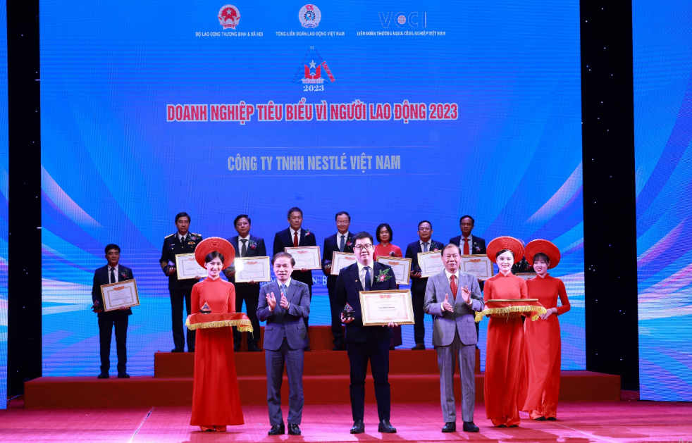 Nestlé Vietnam was honoured as "Typical Enterprise for Employees" for the 4th consecutive time.