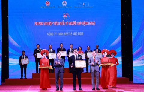 Nestlé Vietnam received recognition as a "Typical Enterprise for Employees" for the fourth year in a row.