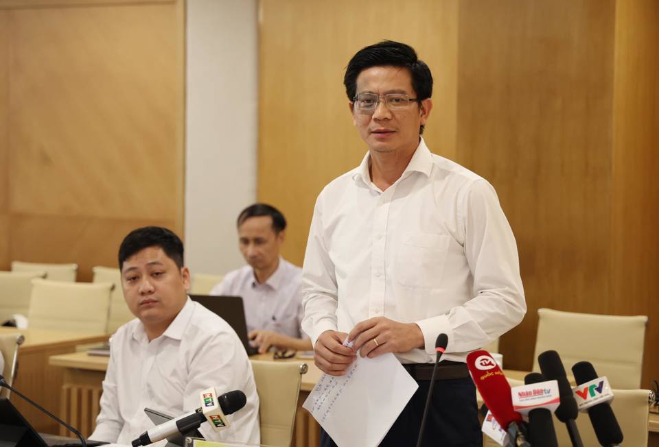 Cục trưởng Cục Tần số vô tuyến điện Lê Văn Tuấn
