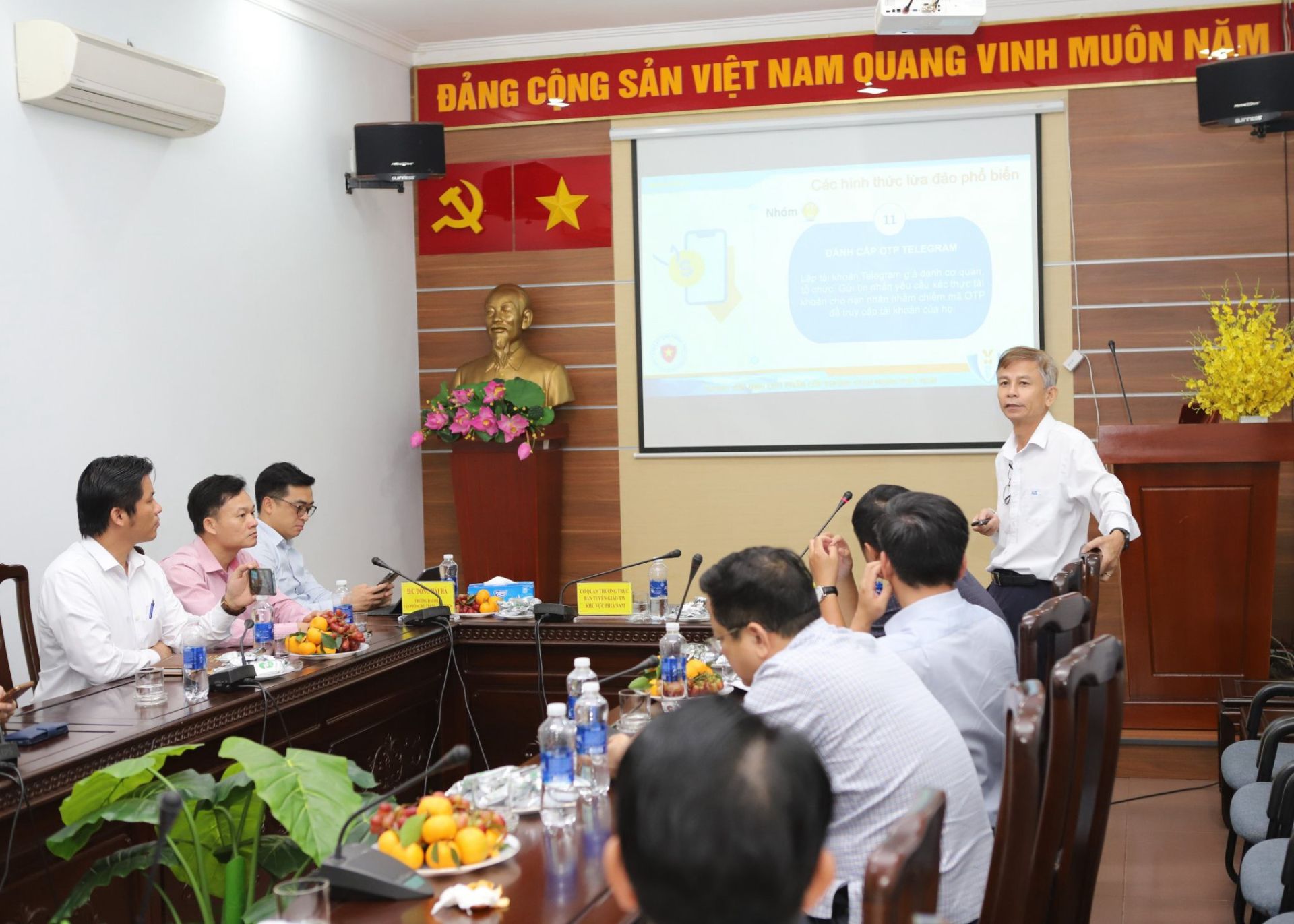 ông Nguyễn Hữu Nguyên, Trung tâm Ứng cứu khẩn cấp không gian mạng Việt Nam (VNCERT/CC)