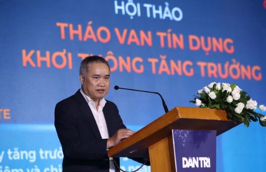 Ông Nguyễn Đức Lệnh - Phó giám đốc Ngân hàng Nhà nước Chi nhánh TPHCM