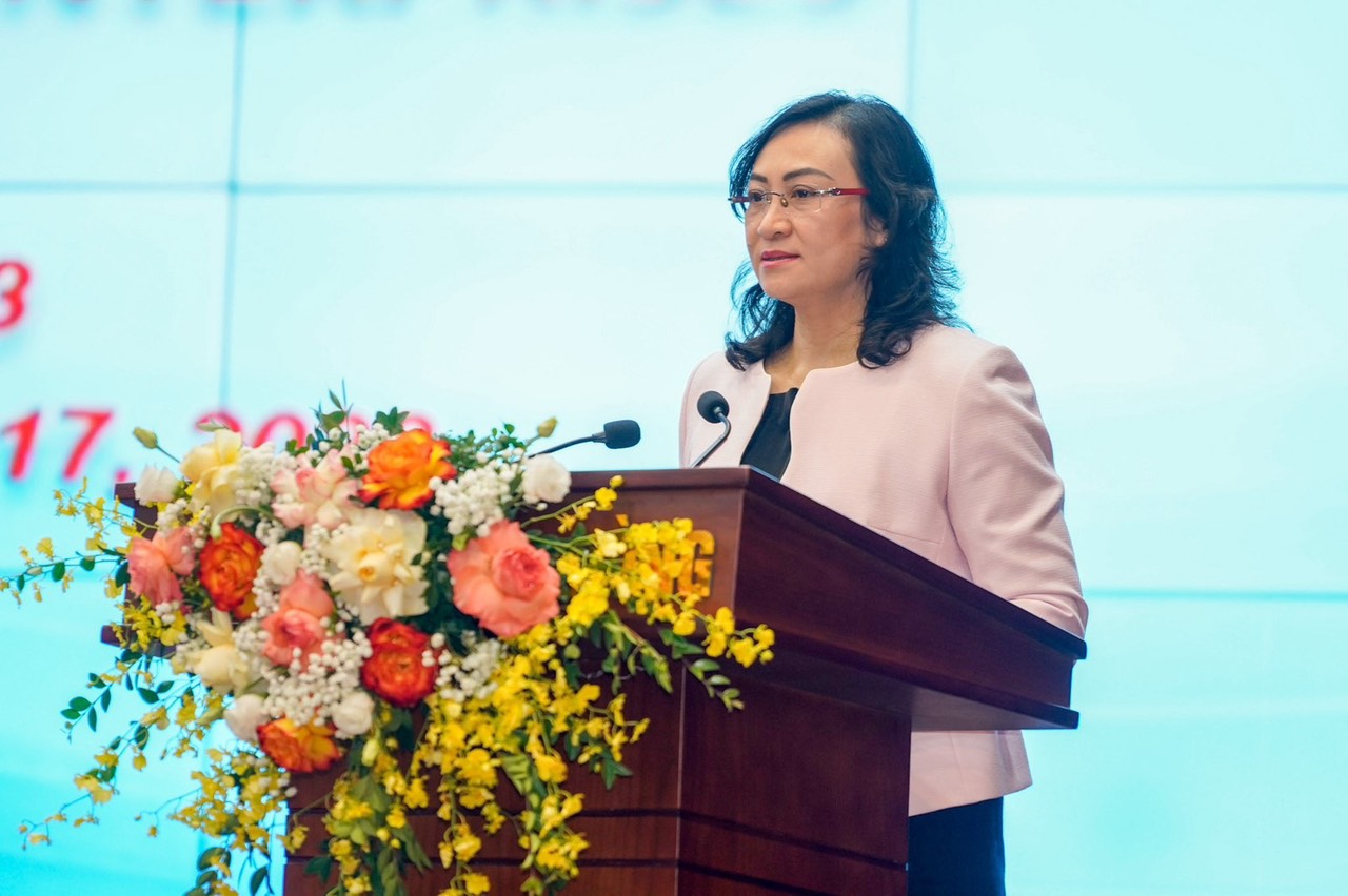 Thứ trưởng Bộ Công thương Phan Thị Thắng phát biểu tại hội nghị