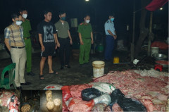 Phát hiện và thu giữ hơn 6 tấn thực phẩm "bẩn" tại Hà Nam