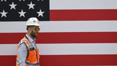 Kinh tế Mỹ tạo thêm 199.000 việc làm trong tháng 11