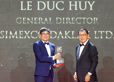 Prominent Asian entrepreneur Le Duc Huy, General Director of Simexco DakLak Company