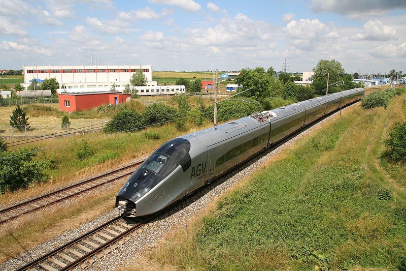 Sẽ phấn đấu khởi công 2 đoạn ưu tiên Đường sắt Tốc độ cao Bắc-Nam trước 2030