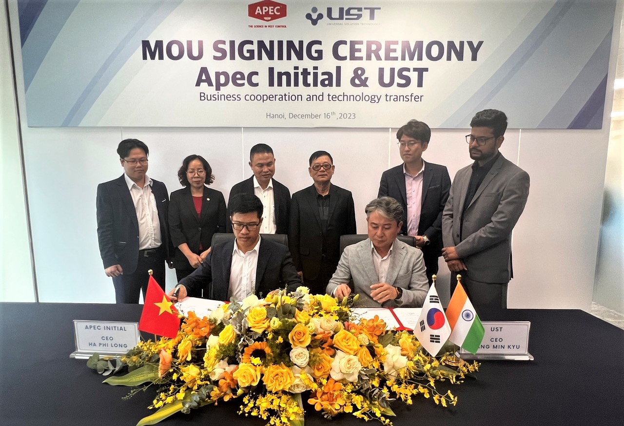 Lễ ký kết hợp tác kinh doanh và chuyển giao công nghệ giữa Công ty Cổ phần APEC INITIAL và Công ty TNHH UST (Hàn Quốc)
