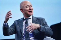 Tỷ phú Jeff Bezos chia sẻ lý do rời Amazon cách đây 2 năm