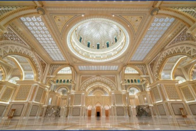 Cung điện sang trọng Qasr Al-Watan của gia tộc Al Nahyan