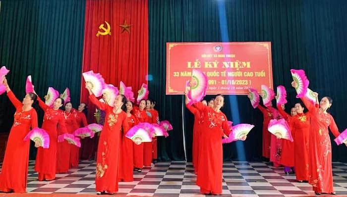 Song song với quá trình phát triển kinh tế, Nghi Thuận luôn chú trọng đến nhu cầu sinh hoạt văn hóa tinh thần của nhân dân.