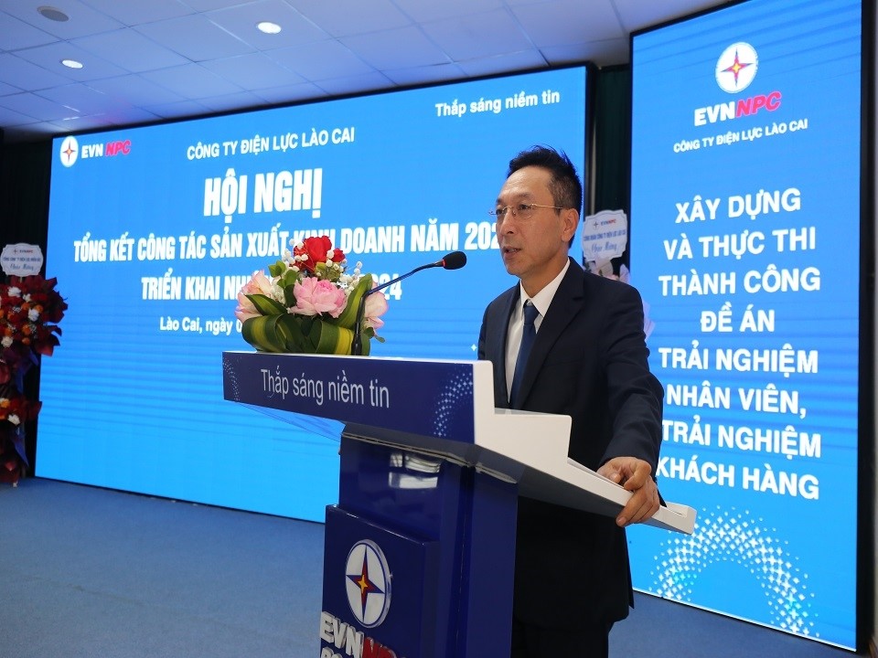 Ông Nguyễn Anh Tuấn – Giám đốc PC Lào Cai kết luận hội nghị