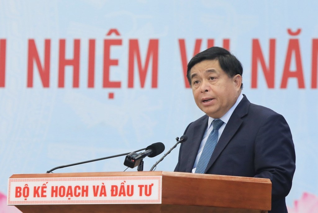 Speaking at the Conference is Minister of Planning and Investment Nguyen Chi Dung. (Photo: Tuan Anh/Vietnam News Agency)