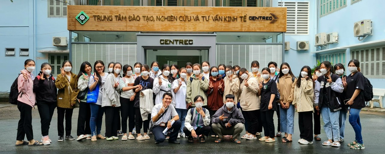 After graduating from the course, learners take photos in front of CENTREC’s training facility