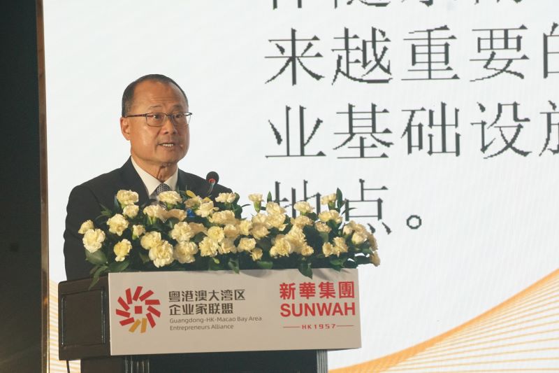 Dr Jonathan Choi - Chairman of the Sunwah Group (Hong Kong), Chairman of the Hong Kong-Vietnam Chamber of Commerce and Industry, and Chairman of the Guangdong-Hong Kong-Macao Bay Area Entrepreneurs Alliance