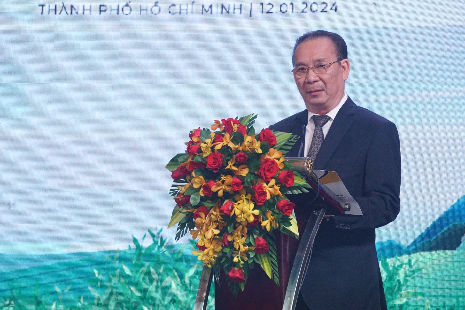 Mr Pham Hai Tung - Vice Chairman of the Vietnam Association of Small and Medium Enterprises delivered a speech at the opening of the seminar