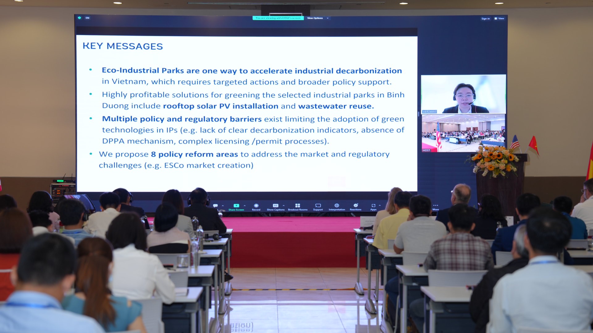 Toàn cảnh Hội thảo Net Zero với chủ đề: “Hợp tác Việt Nam – Hoa Kỳ tiến tới Net Zero, Tiết kiệm năng lượng và giảm phát thải cho công nghiệp bền vững”.
