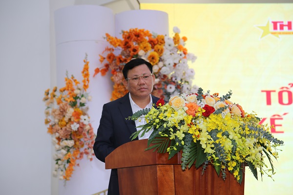 Ông Nguyễn Văn Thi, Phó chủ tịch UBND tỉnh Thanh Hoá dự và phát biểu chỉ đạo hội nghị